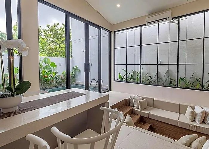 Villa Luxurious Affordable Retreat 2bdr Jimbaran *